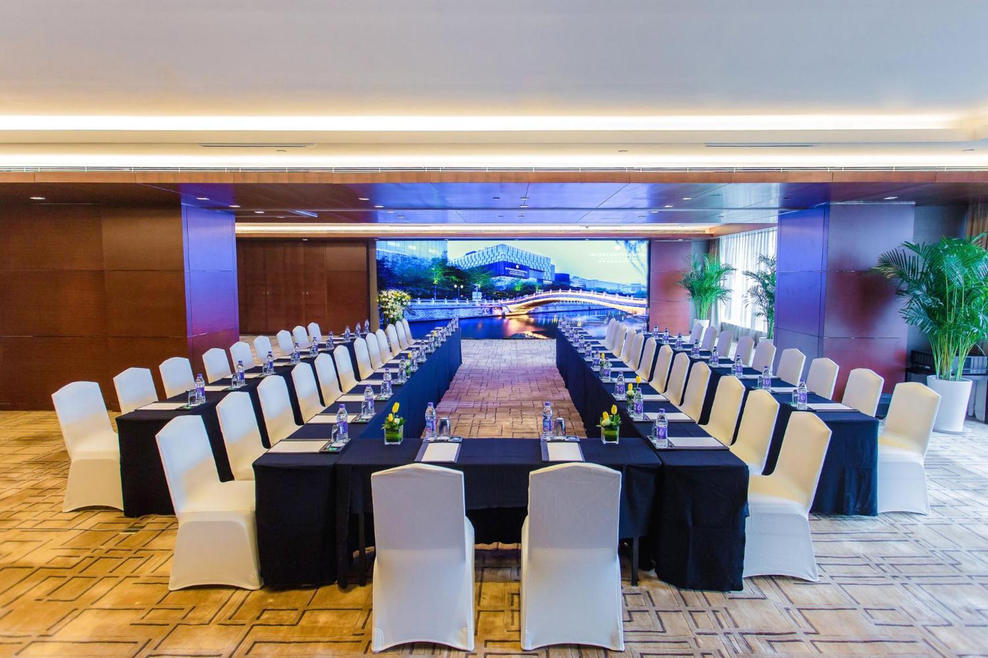 Intercontinental Jinan City Center By Ihg Exterior photo