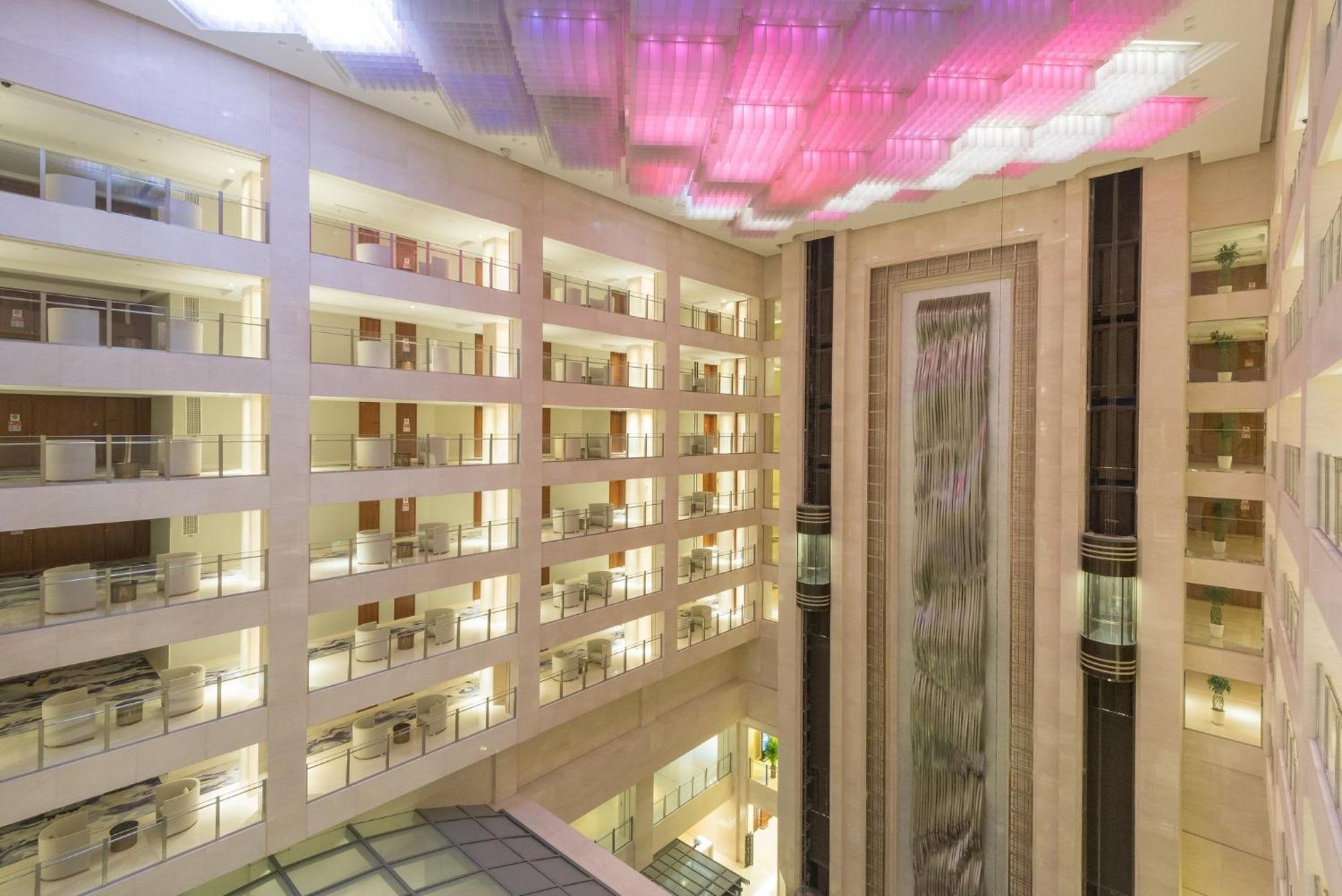 Intercontinental Jinan City Center By Ihg Exterior photo